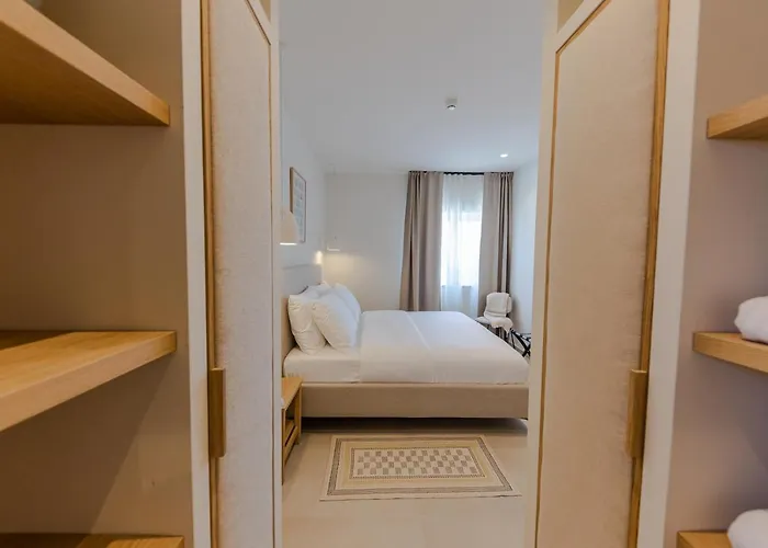 The Olive Poolhouse Apartament *