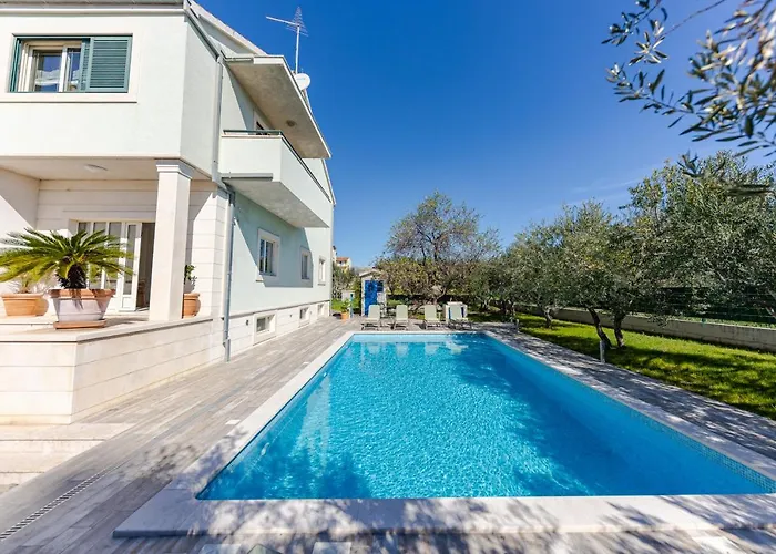 The Olive Poolhouse Apartamento *