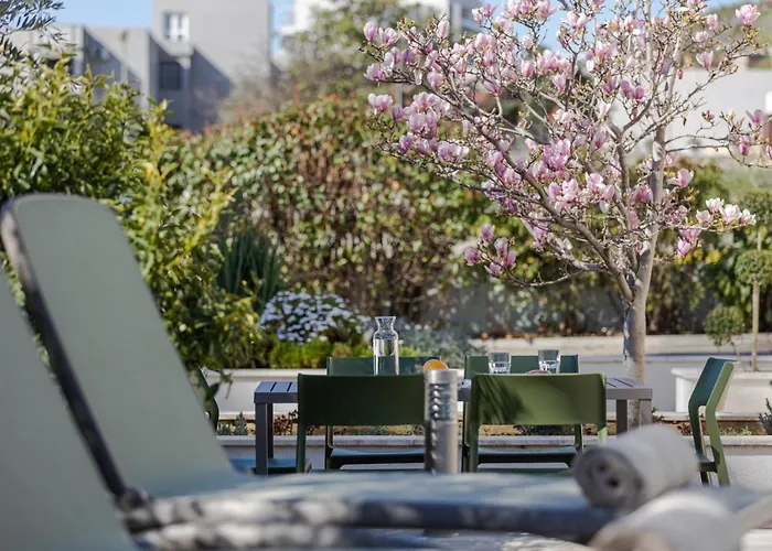 The Olive Poolhouse Apartamento